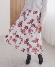 画像をギャラリービューアに読み込む, 水彩フラワーカットジャガードスカート/MM547213