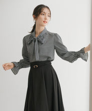 画像をギャラリービューアに読み込む, ボウタイシャーリングブラウス/MM548101