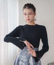 画像をギャラリービューアに読み込む, ラメ配色フレア袖ハイネックニット/MM548308