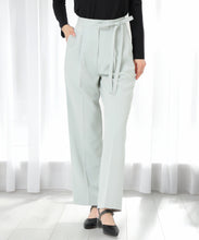 画像をギャラリービューアに読み込む, 【WEB限定アイテム】サイドリボンタックパンツ/MM557303