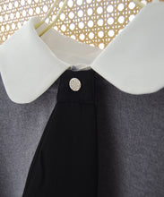 画像をギャラリービューアに読み込む, 【WEB限定予約アイテム/11月上旬入荷予定】3way衿×タイ付きビジュ釦カーディガン/MM558403