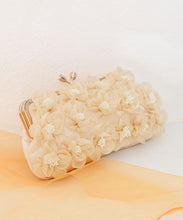 画像をギャラリービューアに読み込む, フラワーがま口バッグ/MOB019【結婚式/オケージョン/パーティー】
