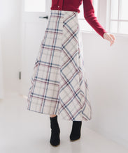 画像をギャラリービューアに読み込む, ロービングチェックAラインミディスカート/MM547215