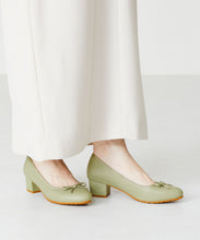 画像をギャラリービューアに読み込む, ラウンドトゥバレエレインパンプス/R-1017
