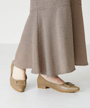 画像をギャラリービューアに読み込む, スクエアバックルレインパンプス/R-1019