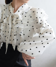 画像をギャラリービューアに読み込む, ハートフロッキーブラウス/TT538110