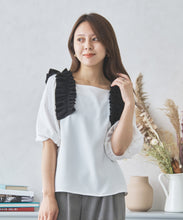 画像をギャラリービューアに読み込む, ショルダーフリルブラウス/MM43811