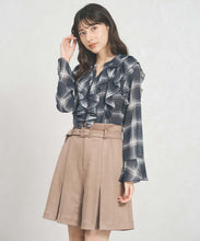 画像をギャラリービューアに読み込む, 一部店舗限定 フリルチェックブラウス/TT558103