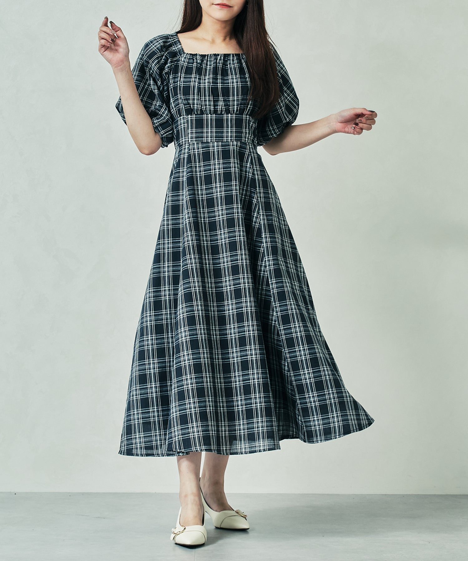 ★新品　マックスマーラ　フレアワンピース❤︎ブロックチェック　モチモチ伸縮 M L 一部店舗限定 2wayオフショルチェックフレアワンピース/MM557410