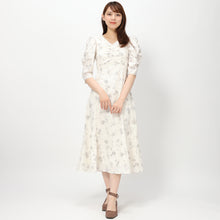 画像をギャラリービューアに読み込む, ラインフラワーワンピース【期間限定】7/30(日)23:59まで (ベージュ)