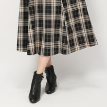 画像をギャラリービューアに読み込む, サイドバックルチェックスカート