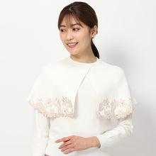 画像をギャラリービューアに読み込む, フラワー刺繍ケープニット
