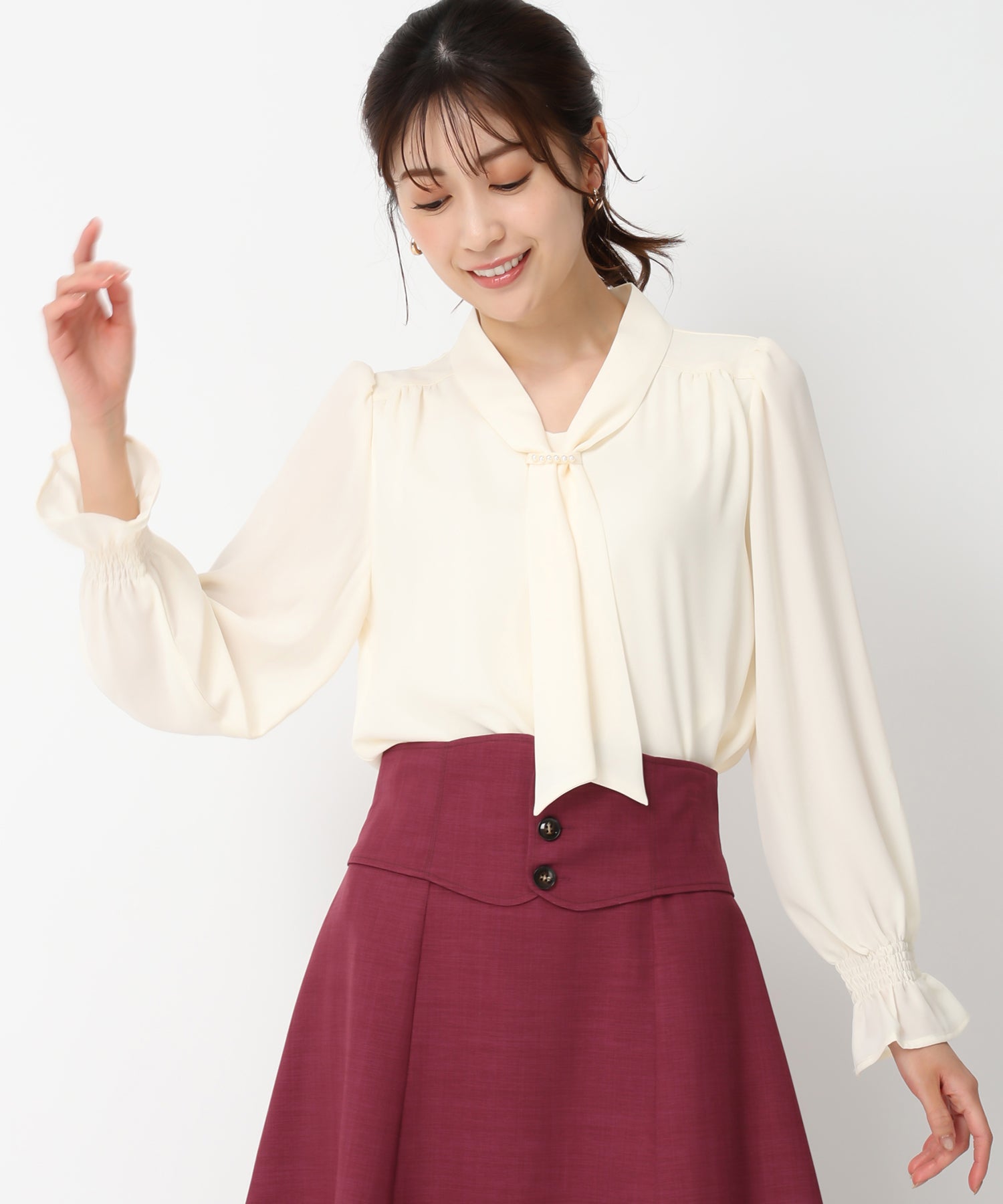 美品MASSEMENSCH ノースリーブ　パールボタン　ブラウス　マッセメンシュ パールボウタイブラウス/MM438112 – MISCH MASCH|31 Sons de mode