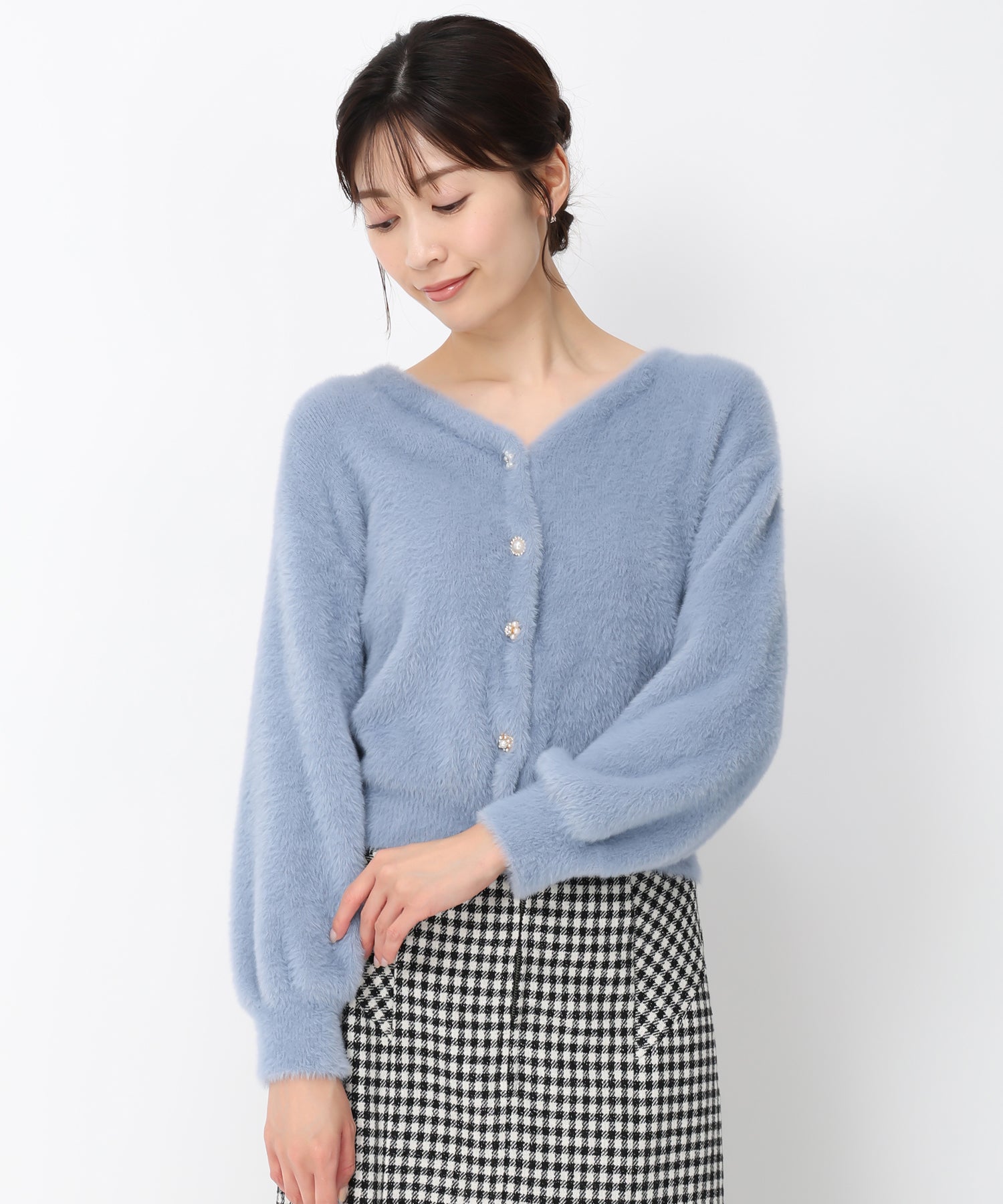 kay me ミルキーホワイト　ビジューカーディガン カーディガン– kay me