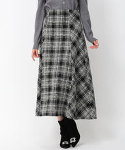 画像をギャラリービューアに読み込む, ロービングチェックAラインスカート/MM447212
