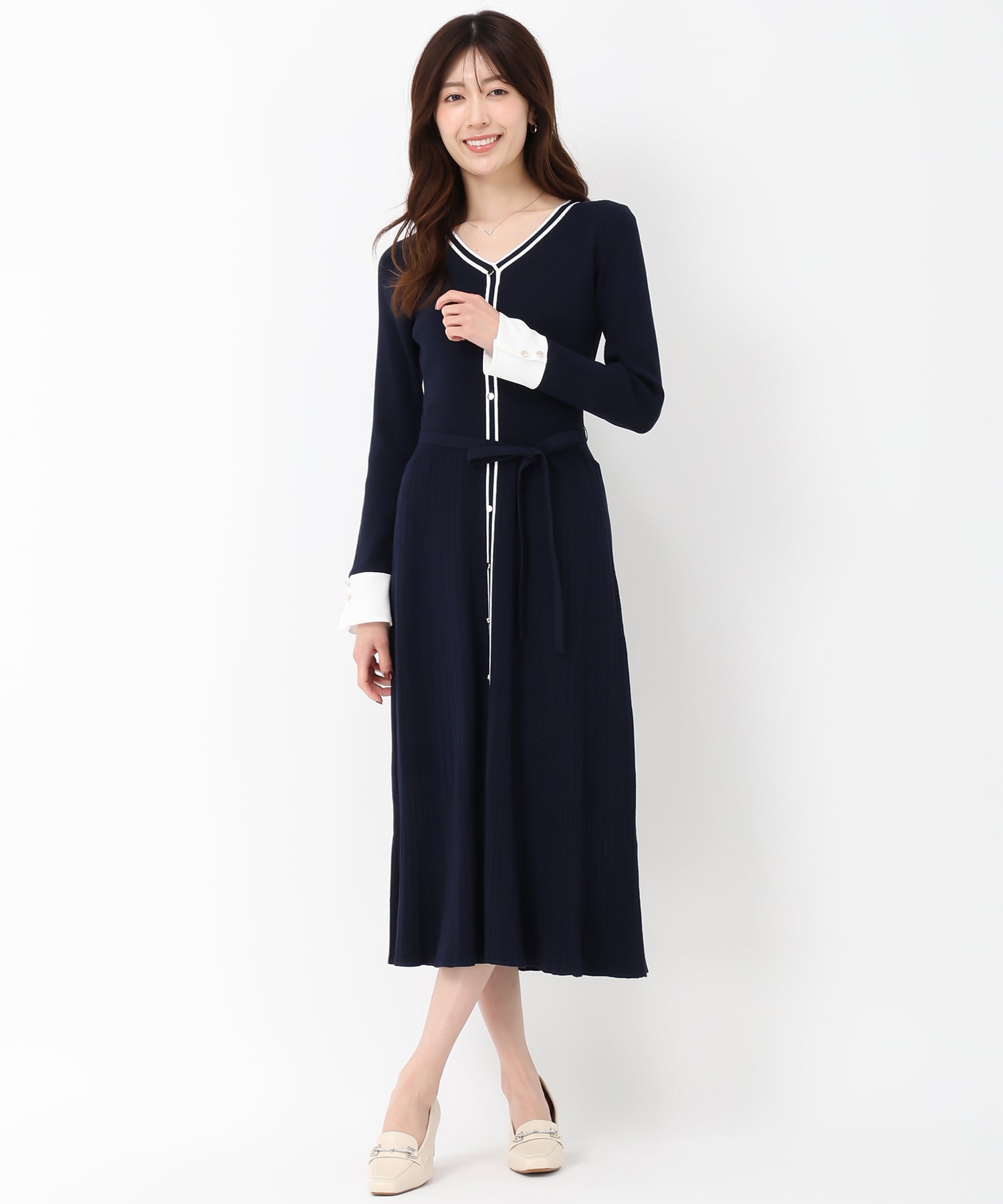 カフス袖Vネックニットワンピース/MM517413 – MISCH MASCH|31 Sons de mode