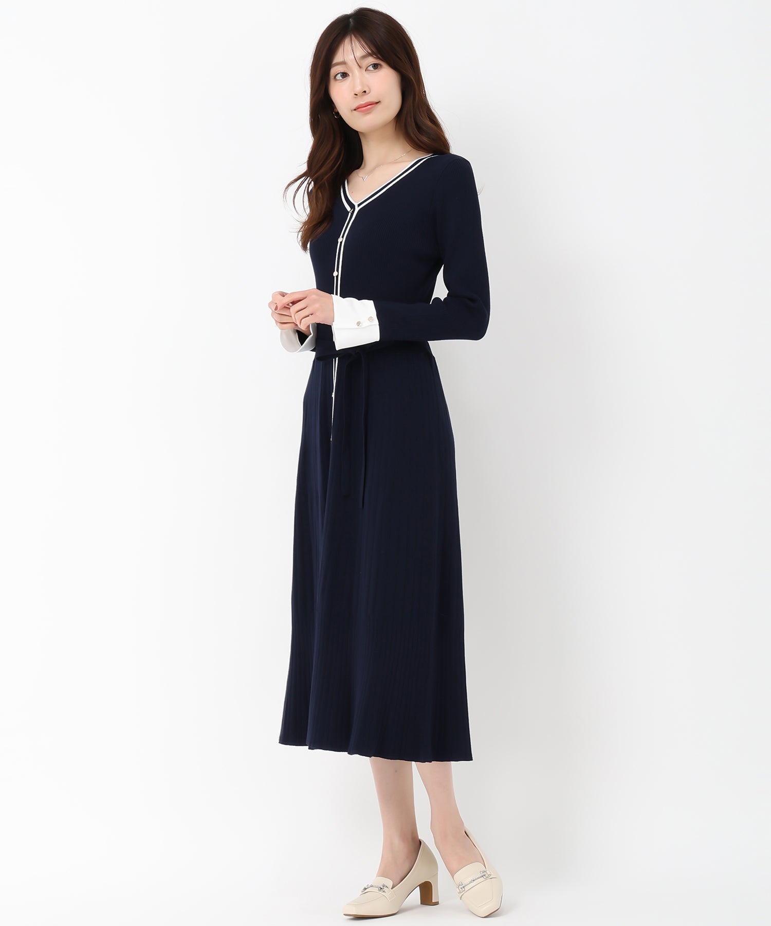 カフス袖Vネックニットワンピース/MM517413 – MISCH MASCH|31 Sons de mode