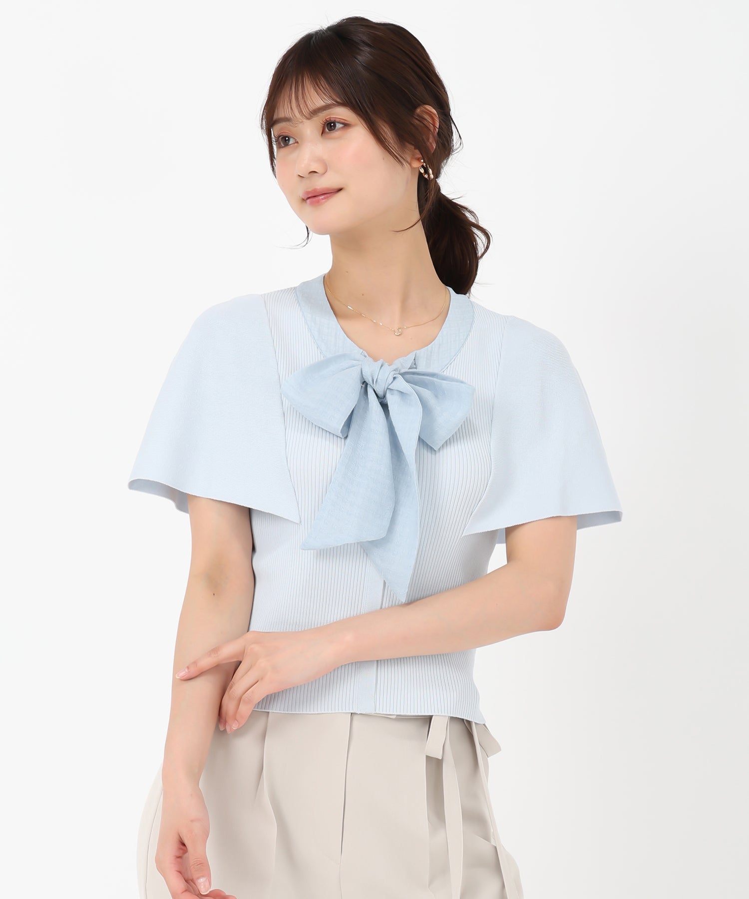 トップス muu ボウタイケープ袖ニット/MM528306 – MISCH MASCH|31 Sons de mode