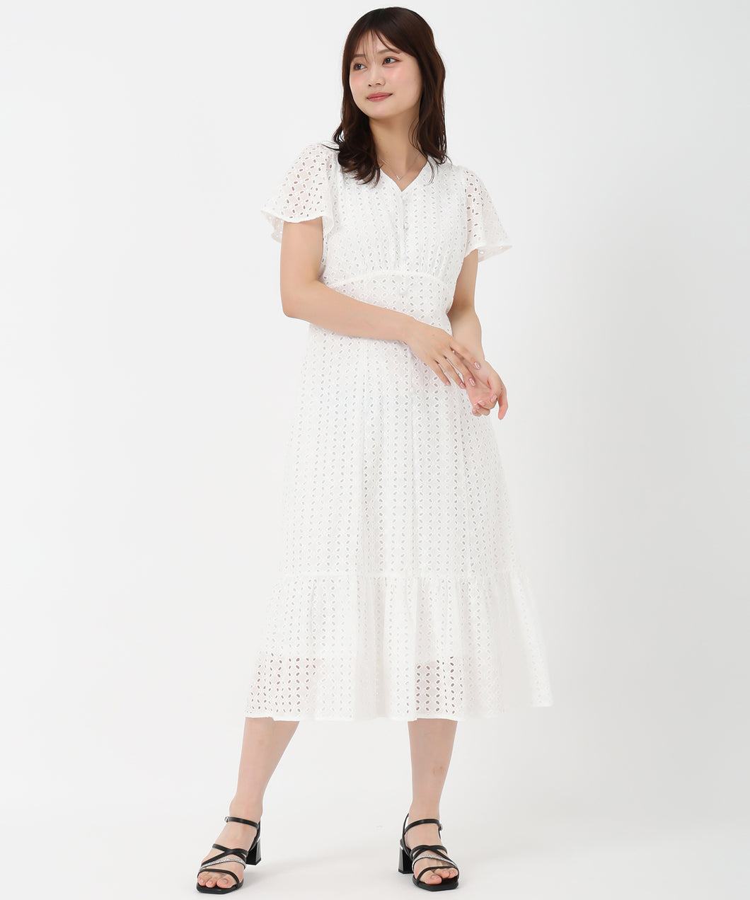 【HOBBS】繊細フローラルレース◇愛されミディ丈ワンピース HOBBS】繊細フローラルレース◇愛されミディ丈ワンピース