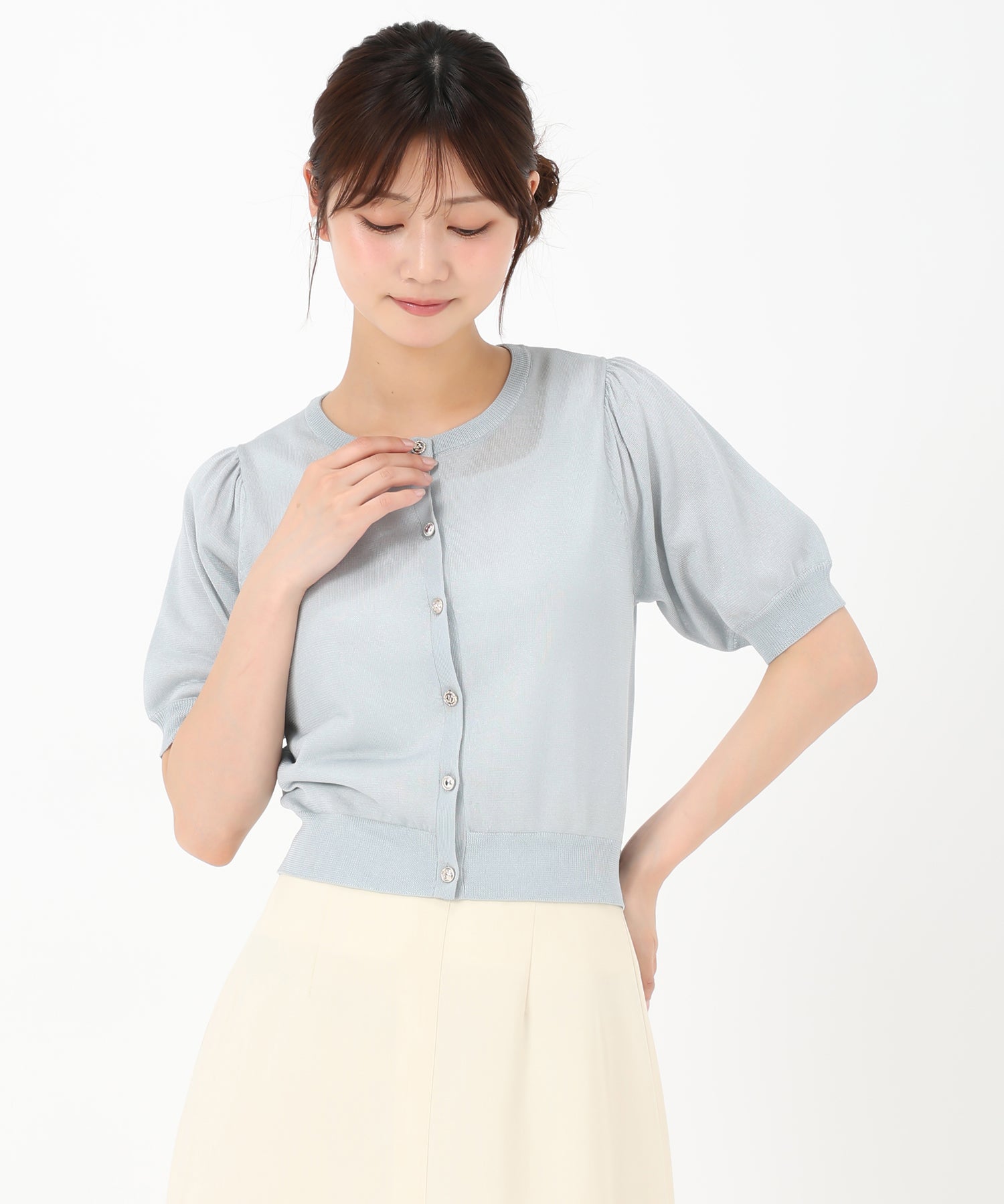 みるみる ビアズリー ゆったり身幅で着られる 白カーディガン半袖 みるみる様専用 ビアズリー ゆったり身幅で着られる 白