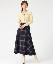 画像をギャラリービューアに読み込む, ロービングチェックAラインミディスカート/MM547215 10
