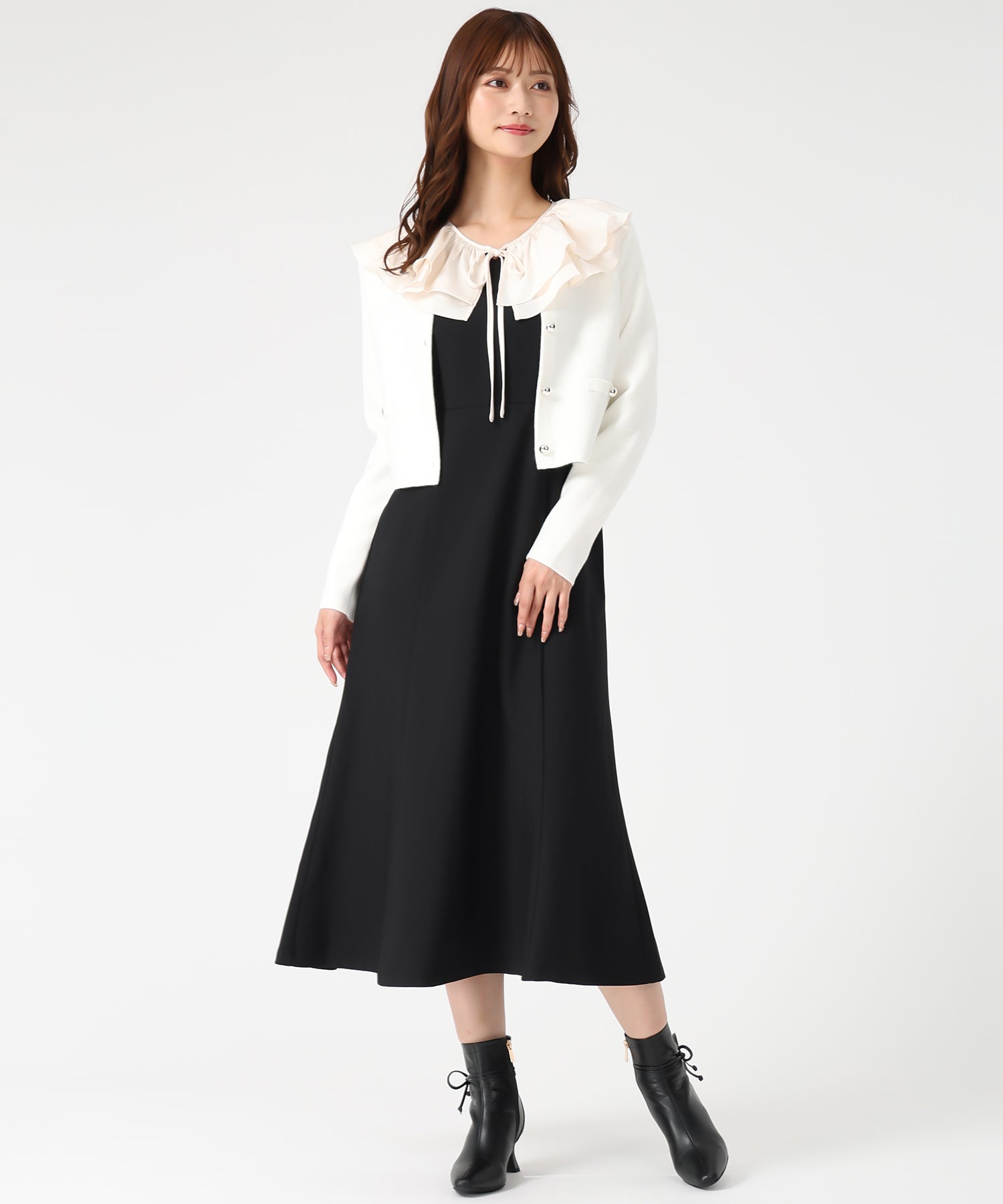 ちゃた　　マークアンドロナ　ベージュ　ニットジャケット　Ｍ　美品 ちゃた マークアンドロナ ベージュ ニットジャケット M 美品 MARK