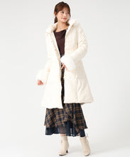 画像をギャラリービューアに読み込む, スタンドネックフードロングダウン/MM548602 (アイボリー)
