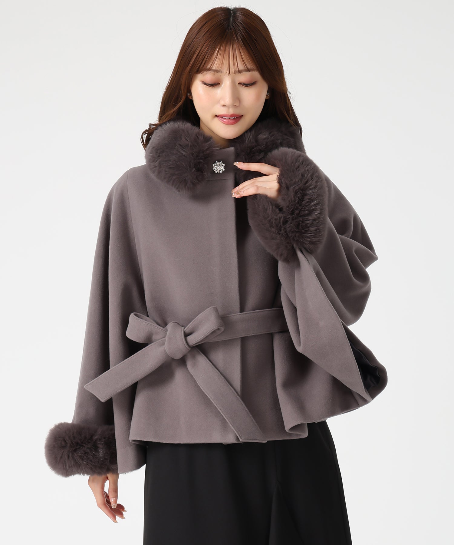 ブローチ付きポンチョコート/MM548603 – MISCH MASCH|31 Sons de mode