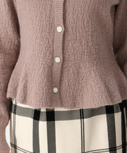 画像をギャラリービューアに読み込む, ぽこぽこVネックペプラムラメカーディガン/MM548409 5
