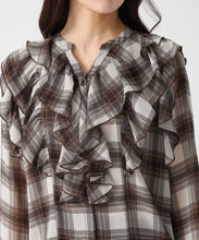 画像をギャラリービューアに読み込む, 【一部店舗限定アイテム】フリルチェックブラウス/TT558103 4
