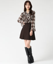 画像をギャラリービューアに読み込む, 【一部店舗限定アイテム】フリルチェックブラウス/TT558103 9
