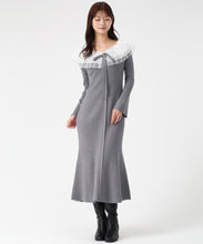 画像をギャラリービューアに読み込む, レースチュール襟マーメイドニットワンピース/MM547418 (グレー)

