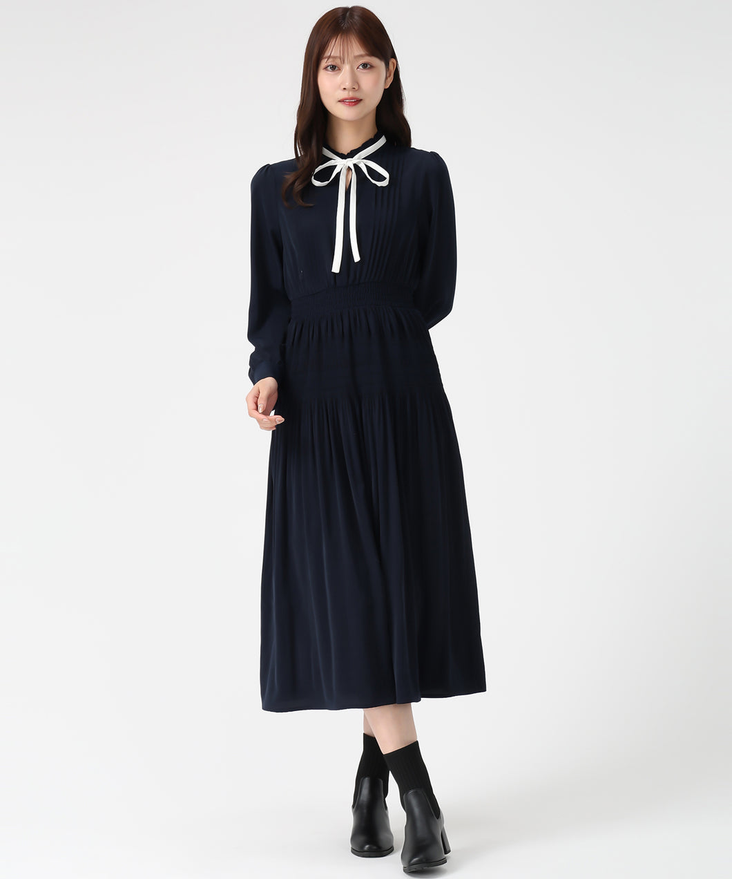 配色リボンプリーツシフォンワンピース/MM547423 (ネイビー)