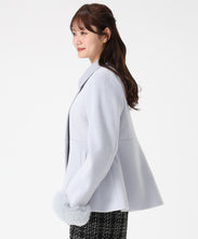 画像をギャラリービューアに読み込む, 2way袖ファーペプラムコート/MM558601 1
