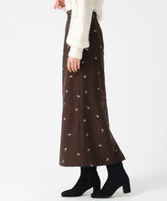 画像をギャラリービューアに読み込む, 刺繡タイトスカート/TT547215 1
