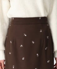 画像をギャラリービューアに読み込む, 刺繡タイトスカート/TT547215 5
