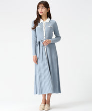 画像をギャラリービューアに読み込む, 襟付きバイカラーニットワンピース/MM617404 (ブルー)
