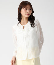 画像をギャラリービューアに読み込む, フラワー刺繍フリルカラーブラウス/MM618107 11
