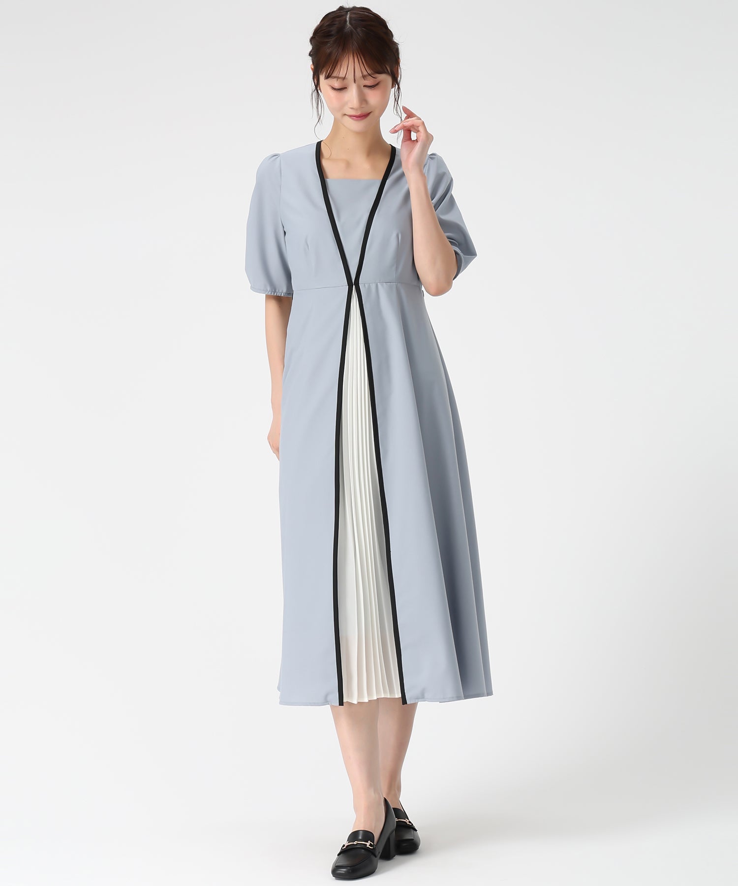 フロントプリーツ配色ワンピース/MM627401 – MISCH MASCH|31 Sons de mode