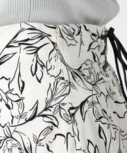 画像をギャラリービューアに読み込む, 線描きフラワーソフトマーメイドスカート/MM627201 5
