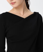 画像をギャラリービューアに読み込む, ドレープデザインニット/TT558305
