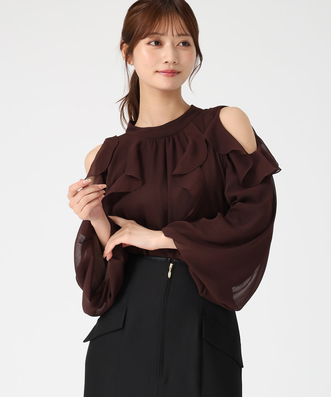 一部店舗限定  バックリボンフリルブラウス/MM558111