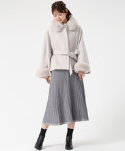 画像をギャラリービューアに読み込む, 【予約品 11月末入荷予定】ブローチ付きポンチョコート/MM548603
