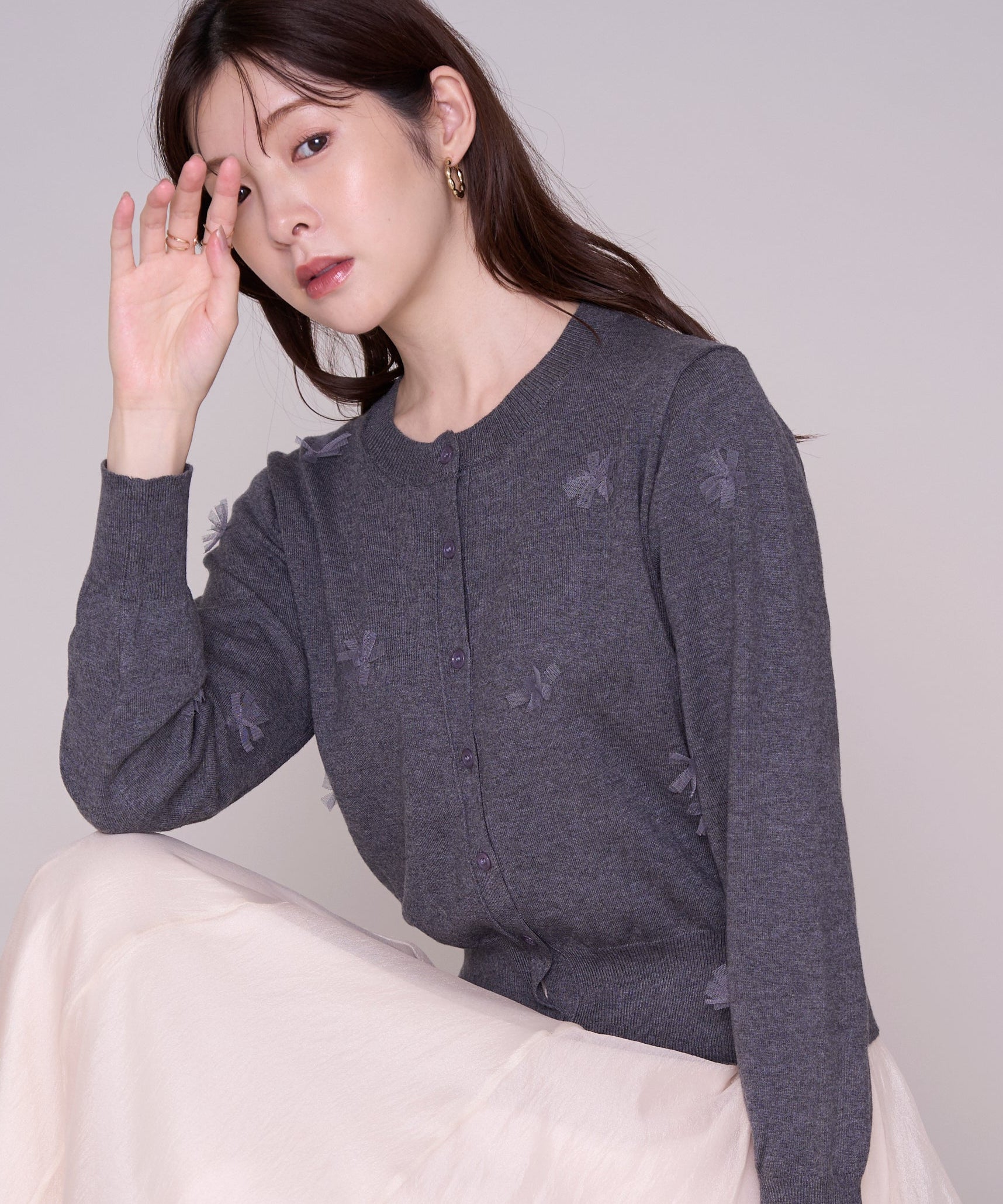 一部店舗限定】フラワーデザインニットカーディガン/MM658403 – MISCH