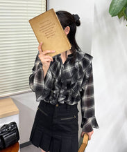 画像をギャラリービューアに読み込む, 【予約販売/10月上旬発売予定】【WEB限定アイテム】フリルチェックブラウス/TT558103
