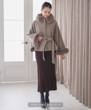 画像をギャラリービューアに読み込む, 　【再入荷】ブローチ付きポンチョコート/MM548603
