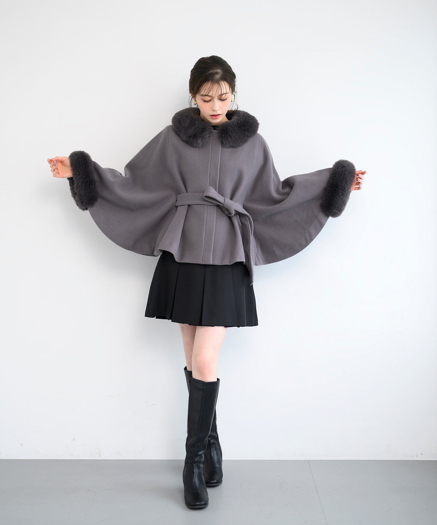 美品・最高級品 ミンク ポンチョ 毛皮 ケープコート リアルファー - メルカリ