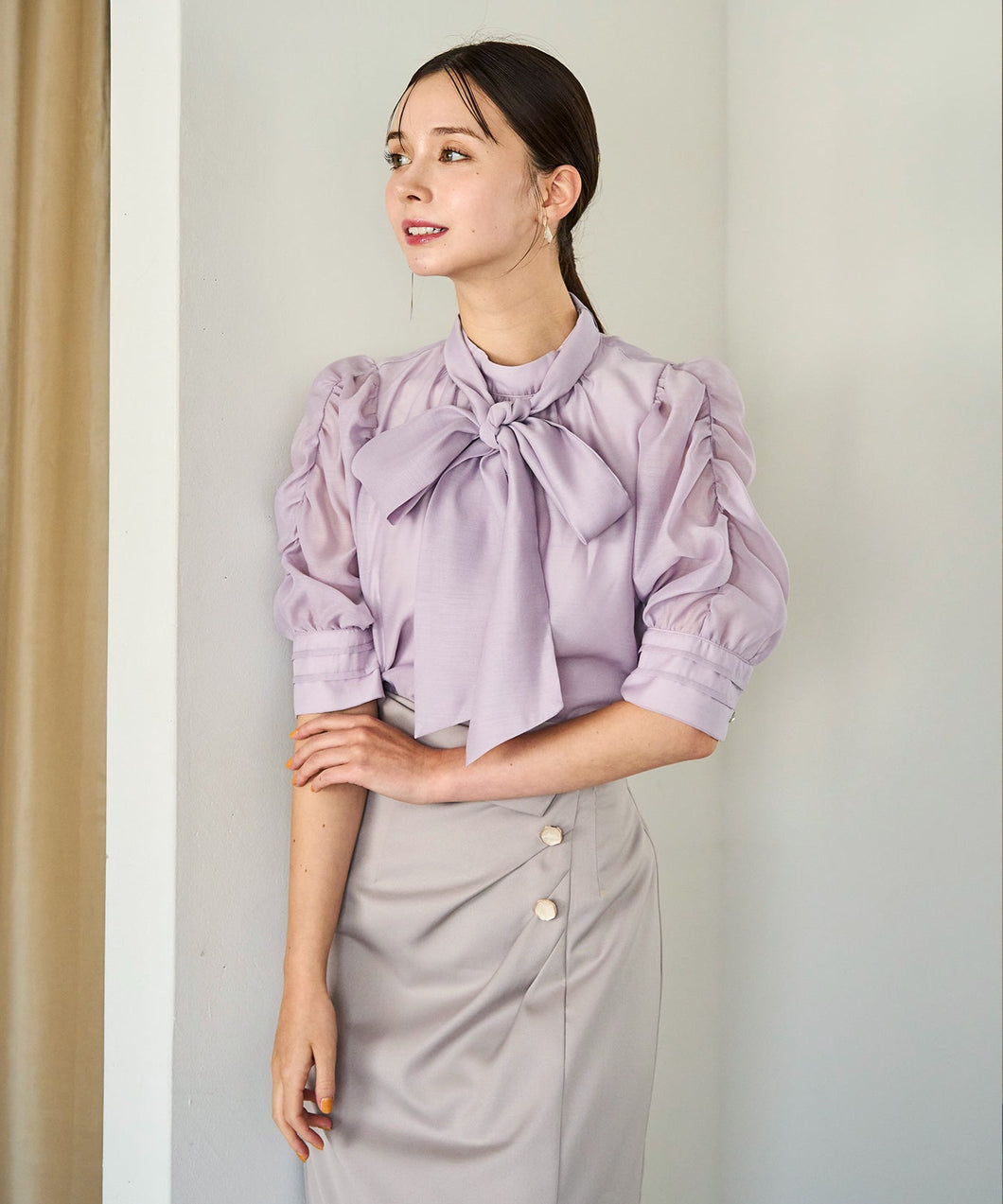シャーリングシアーボウタイブラウス/TT538106