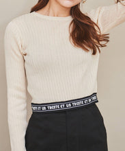 画像をギャラリービューアに読み込む, 裾ラインロゴニット/TT438333
