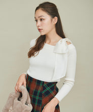 画像をギャラリービューアに読み込む, シアーリボンアシメニット/TT438322
